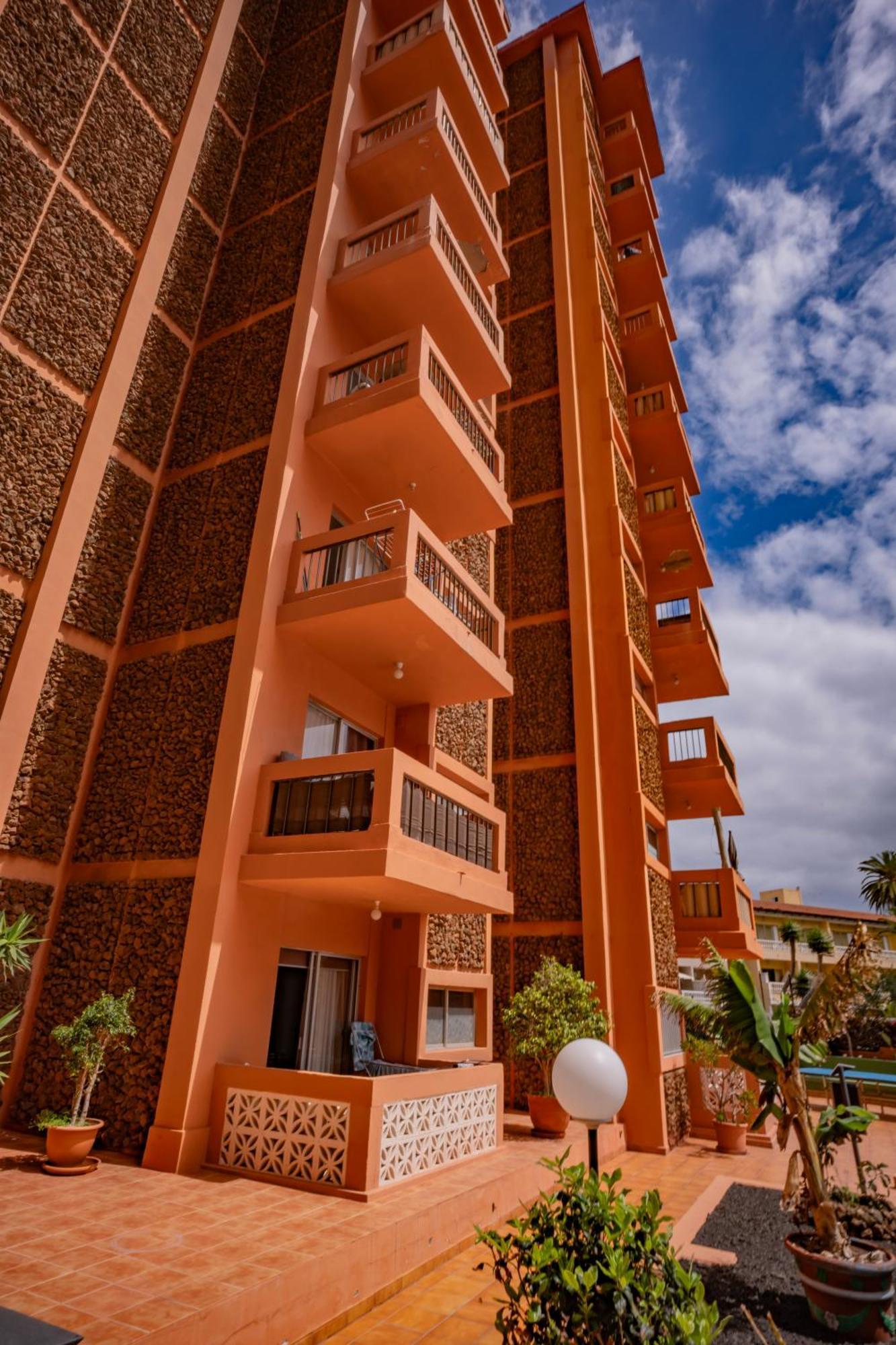 Cautivador Estudio En Puerto De La Cruz Exterior foto